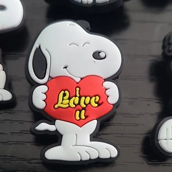Peanuts Character Inspired Croc Shoe Charms (Set of 12) - Picture 11 of 15